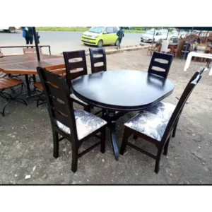Black 6 seater oval dinning table